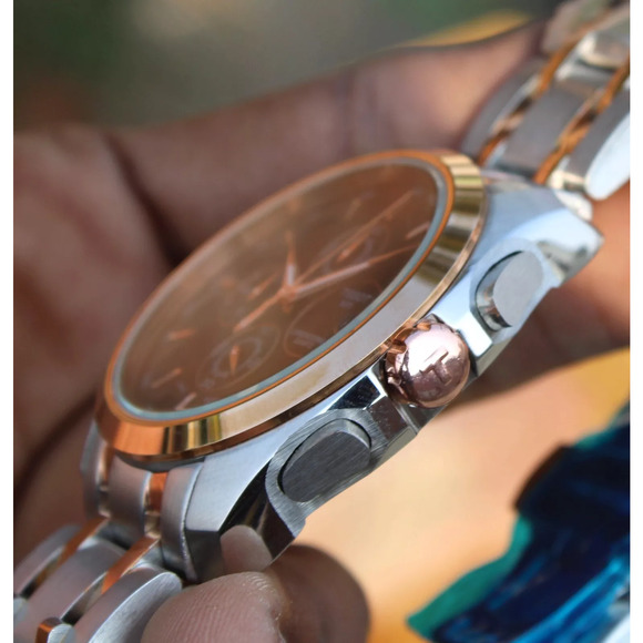 Tissot Two Tone Couturier Tachymeter Swiss Chronograph Men's Black Dial Watch - Picture 6 of 11